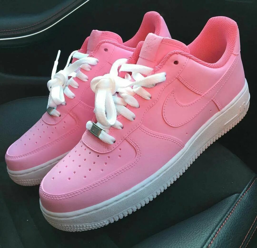 Сделай 1 розовым. Nike Air Force 1 Pink. Nike af1 розовые. Nike Air Force 1 розовые. Air Force с розовым Найком.