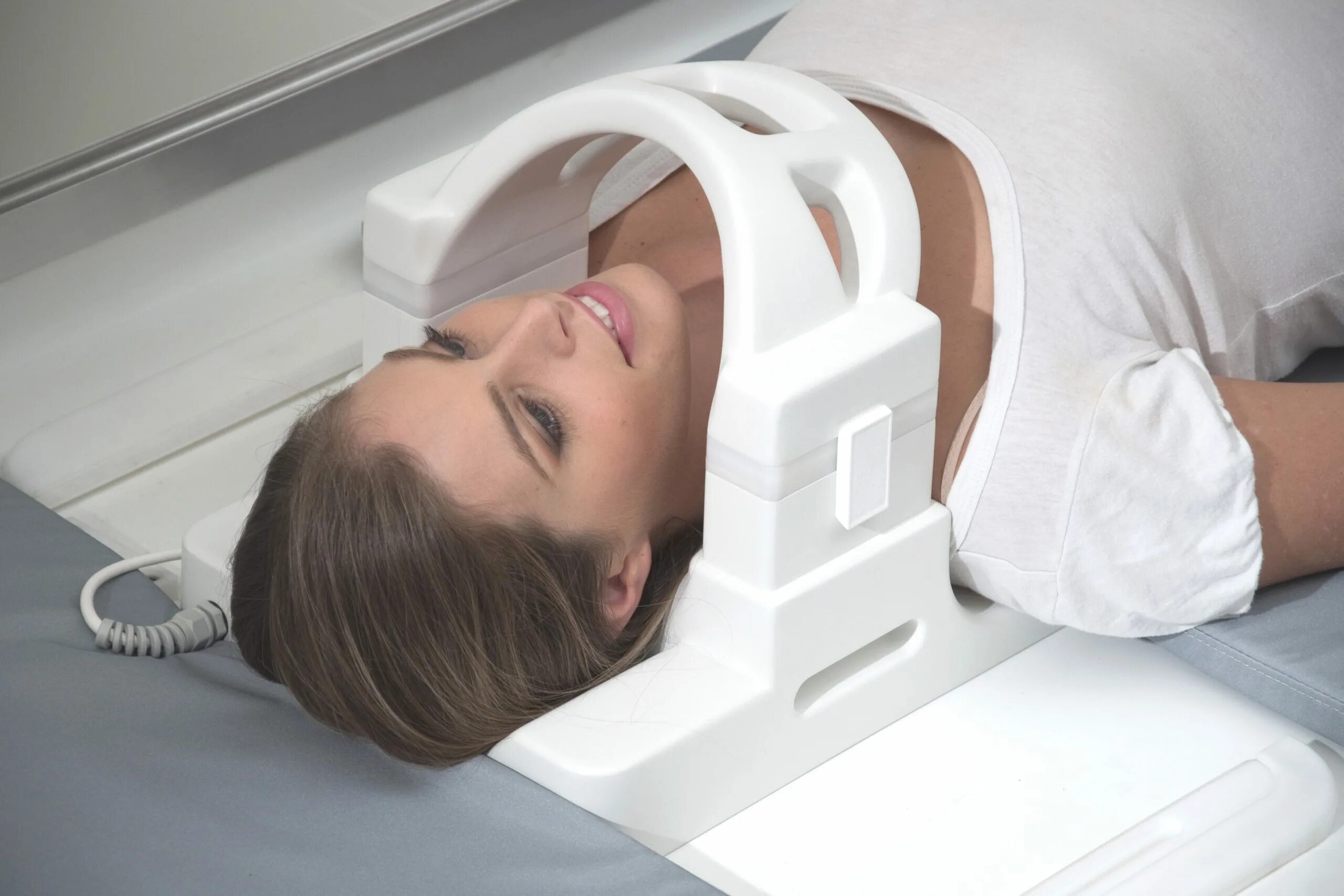 Где можно сделать мрт шеи. Мрт да винчи ухта. Мрт головы казань. Мрт шейного отдела позвоночника. Мрт фото.