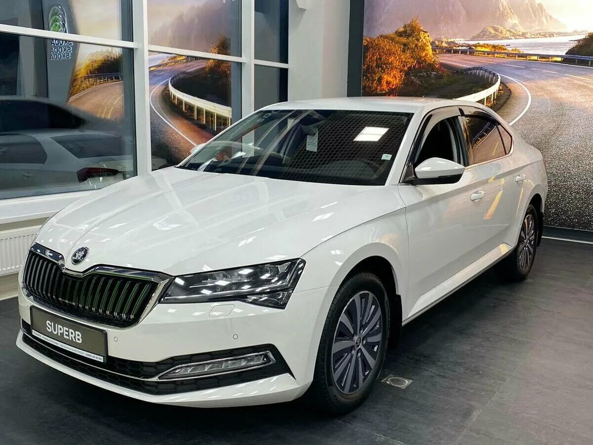 Шкода суперб 3 купить. Skoda Superb 2021. Шкода Суперб 2021. Skoda Superb 2021 narxi. Шкода Суперб 2021 в новом кузове фото цена.