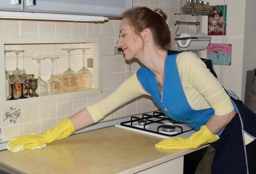 Как быстро сделать генеральную. Советы для уборки. Женщина убирается. Как быстро сделать генеральную. Красивая уборка.