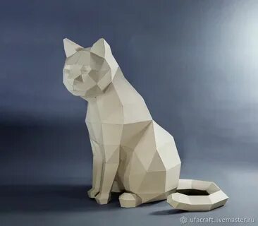 Кот из бумаги белой