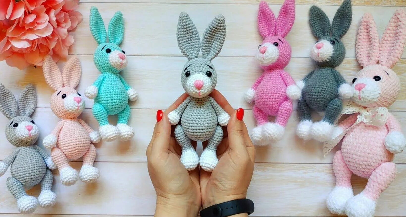 кролик вязаный крючком амигуруми. зефирный плюшевый зайка крючком. как связать игрушку зайца. зайка сплюшка амигурум. зайка амигуруми мк игрушка.