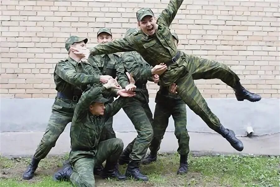 Машку за ляшку продолжение. Кремлевские курсанты съемки. Машку за ляшку продолжение. Машку за ляшку продолжение. Курсантские приколы.