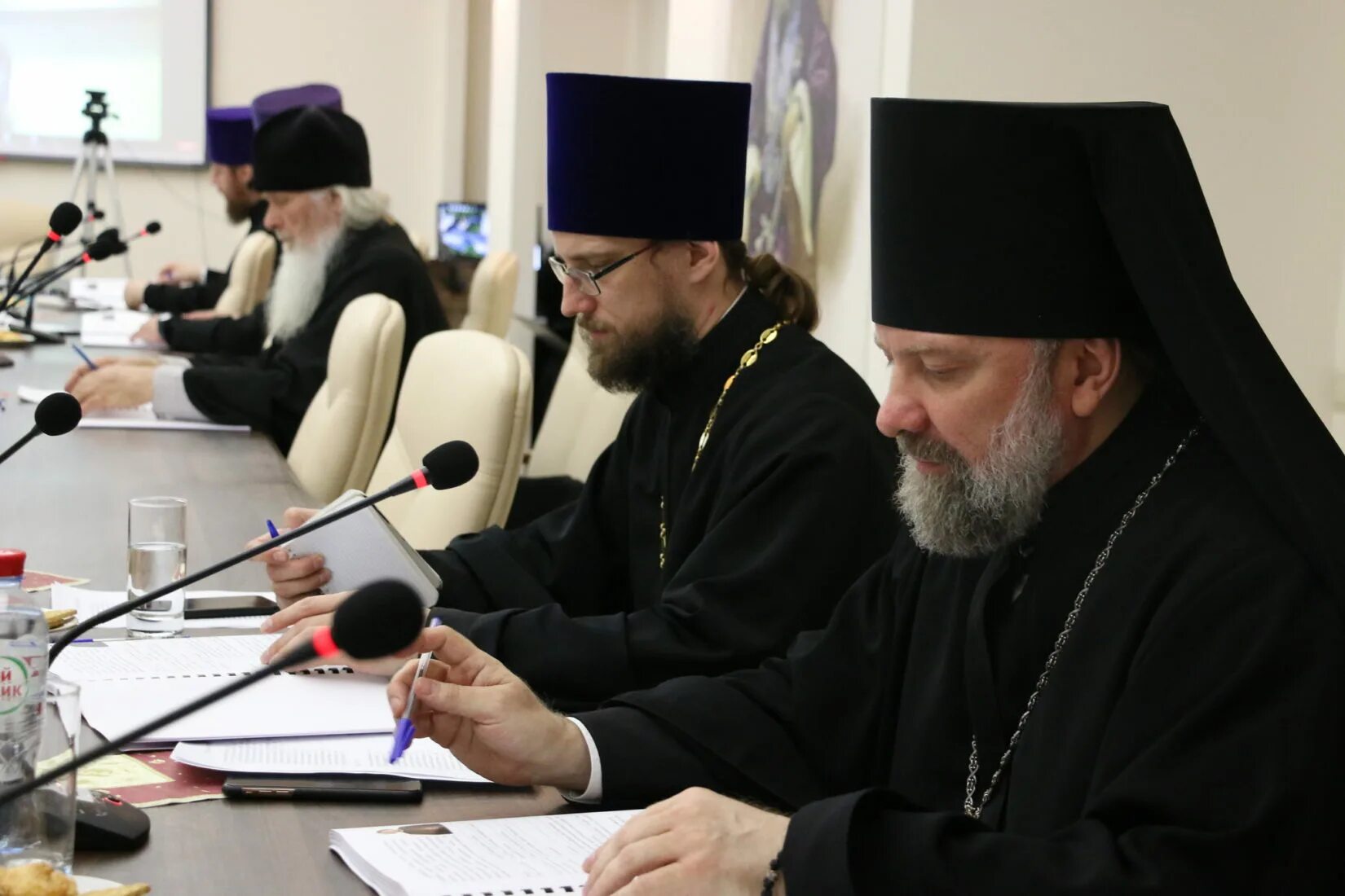 управляющий делами патриархии