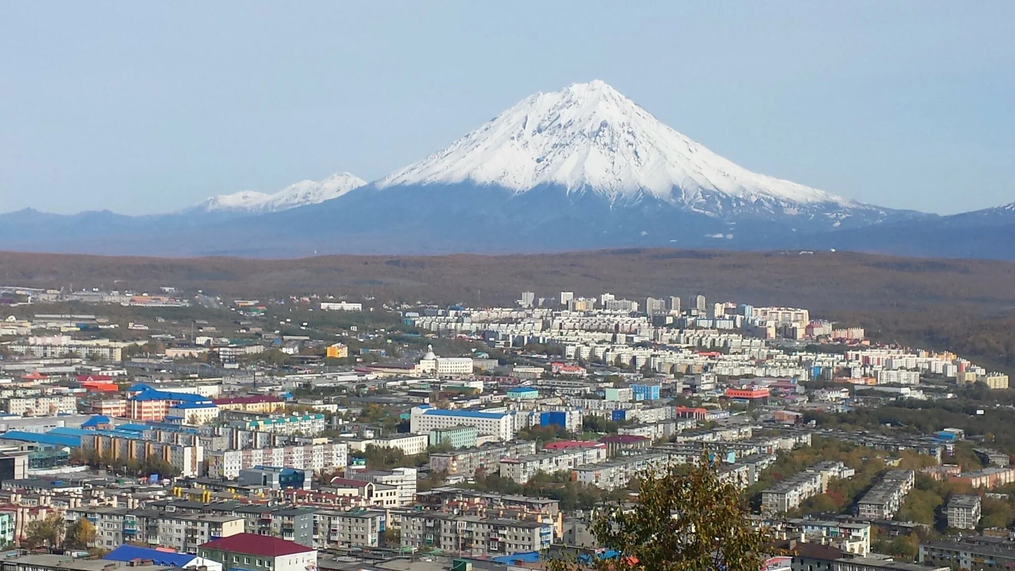 Петропавловск-Камчатский пятиэтажки. Камчатка Петропавловск-Камчатский. Палана Камчатка.