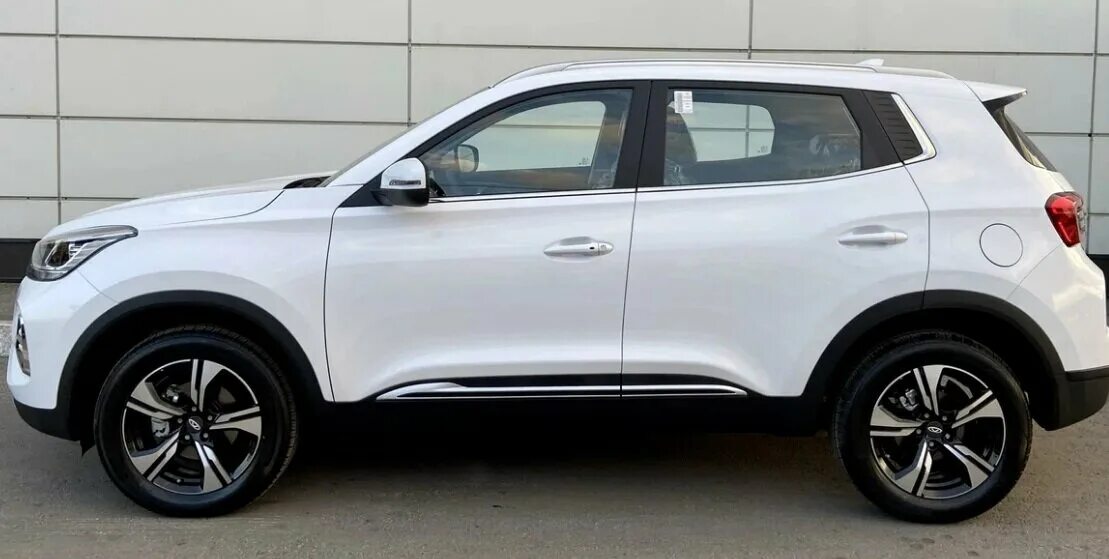Оцинкован ли чери тигго. Chery tiggo 4 pro белый. tiggo 4 pro белый. оцинкован ли кузов чери тигго 4. brontero на кузов chery tiggo 4 pro.