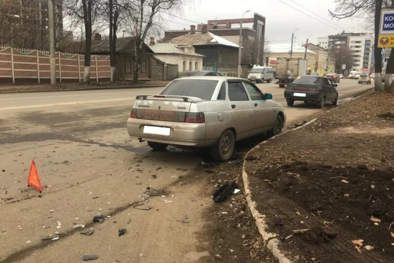 Забудь обратную дорогу иваново. ДТП В Иваново на хёндай.