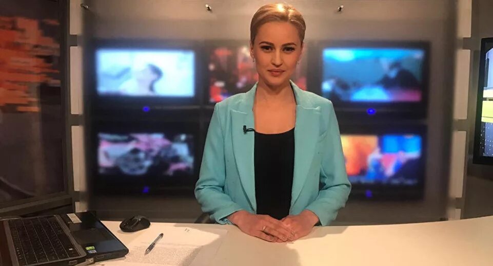 Список ведущих первого канала. Телеведущая 1 канала. ведущие 1 канала женщины. ведущая новостей. диктор телевидения.