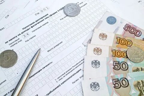 При росте налогов наблюдается