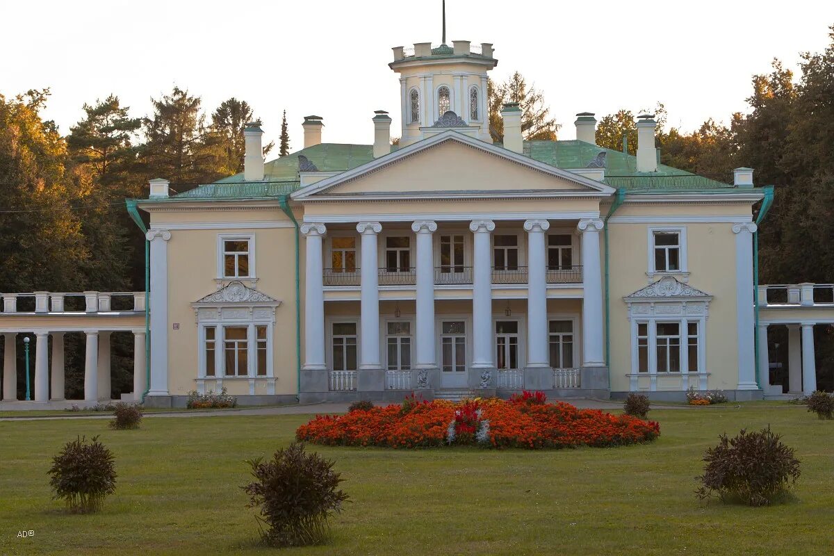 Собственный 10. Дом семьи нимейера. Рублевские холмы жк. Дом нимейера в каноа рио-де-жанейро 1953. Мечтаю о доме.