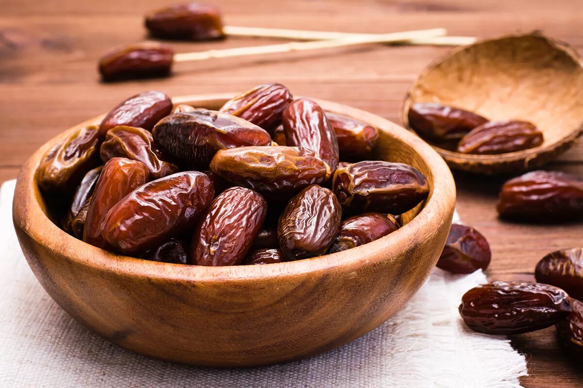 Арабский хурма финик. Natural dates. Natural dates. Финики фото. Финики суккари.