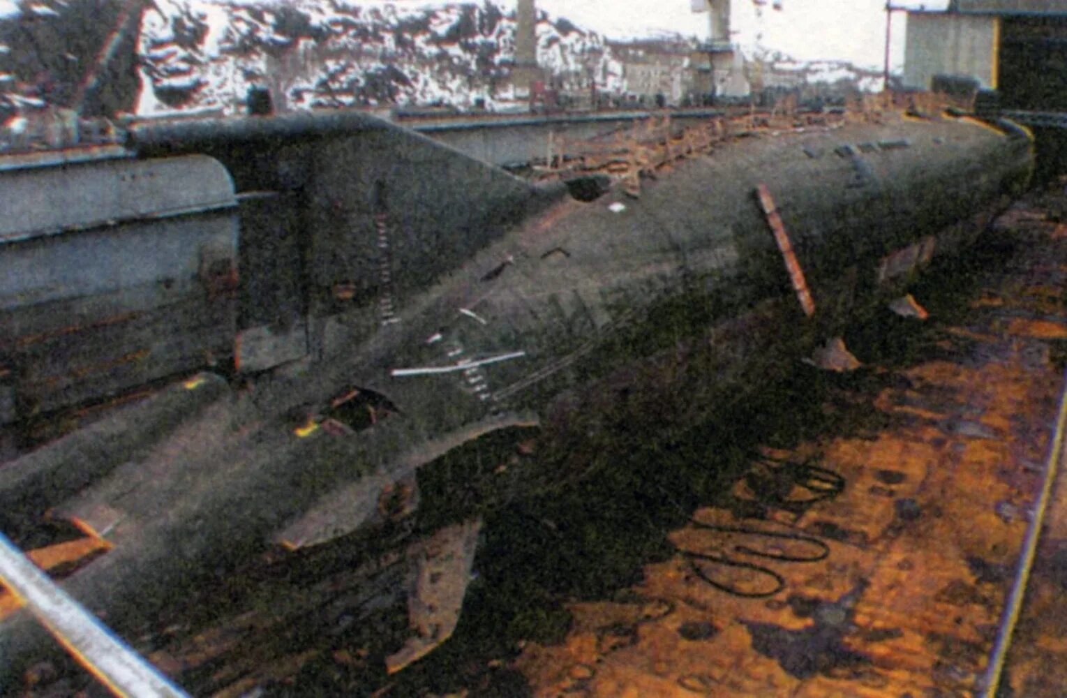 Курск АПЛ подлодка. Подводная лодка к-141 «Курск». Курск 2000 подводная лодка. Атомная подводная лодка Курск. Торпеды курска
