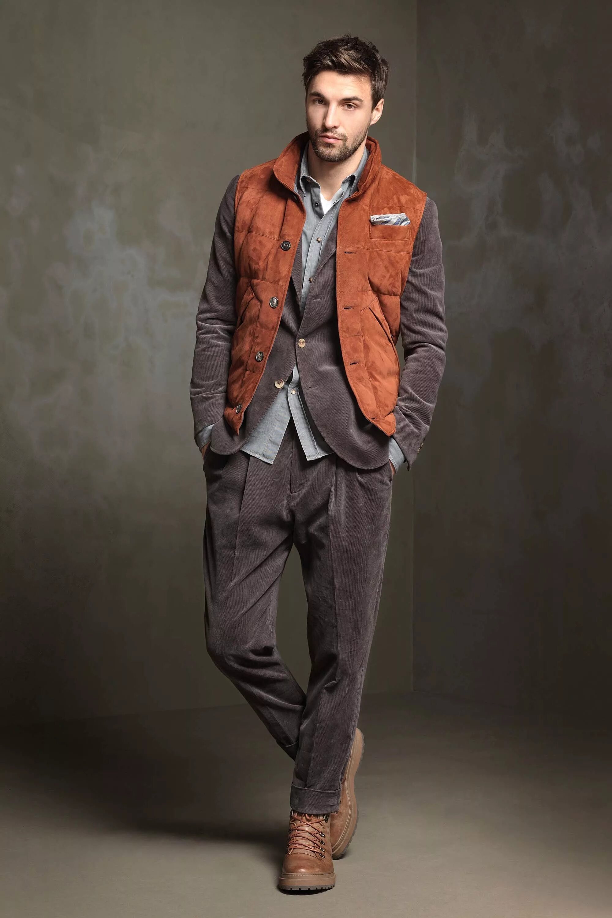 Современные мужчины. Коллекция Brunello Cucinelli 2018 men. Brunello Cucinelli мужской стиль. Brunello Cucinelli Menswear осень-зима 2020. Кучинелли Брунелло 2018 мужская коллекция.