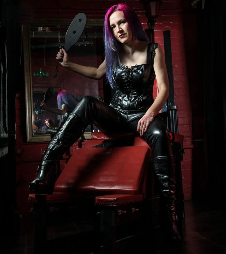 Scenes mistress. Доминатрикс goddess. Asmondena госпожа. Мистресс родригес. Мистресс реал.