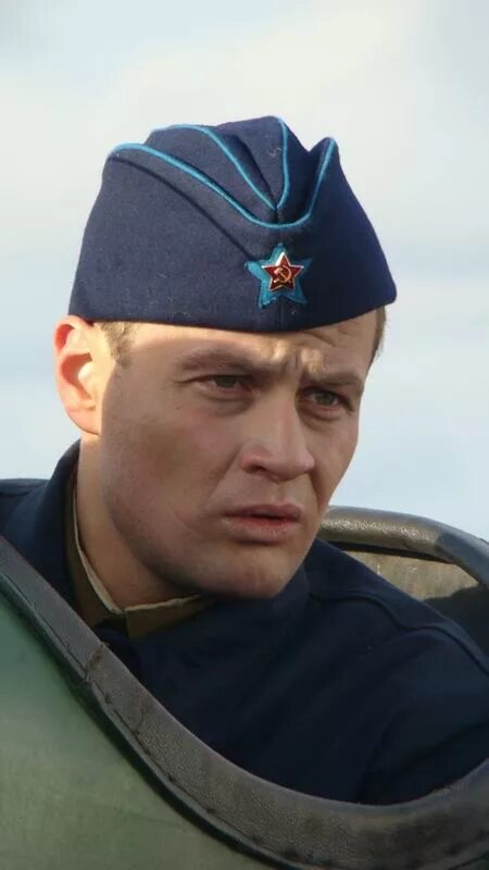 Небо в огне (2010) - актеры и роли - Дмитрий Фрид - сериалы Ближнего Зарубежья -