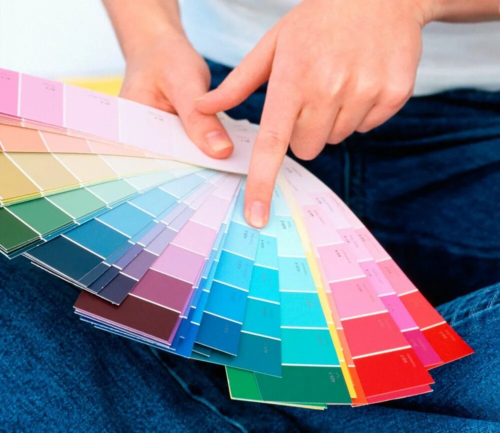 Компьютерная колеровка краски. Колер для краски бенджамин мур. Цветовая раскладка фасада. Цвета для автомобилей по вееру. Краска автомобильная.