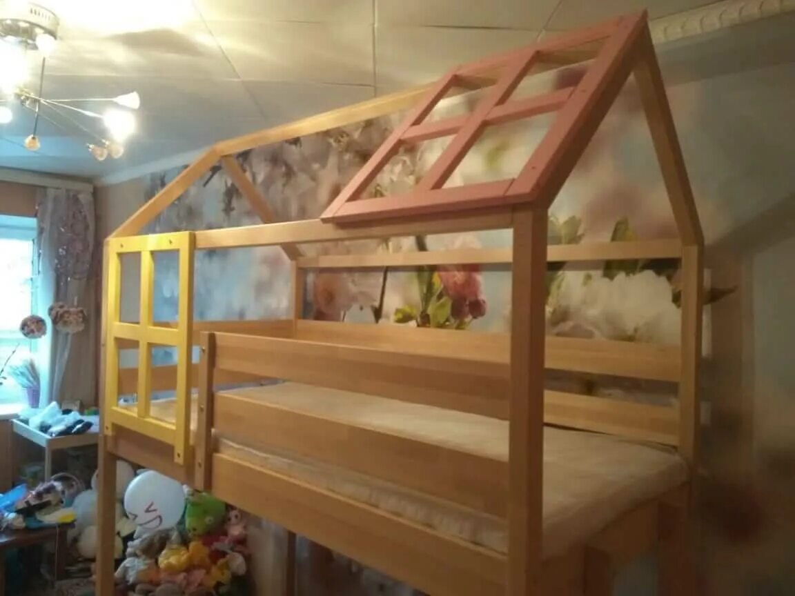 Чердак сетка. Кровать-домик nest loft. кровать домик со ступеньками. ограждение для кровати чердака. надстройка на кровать домик.