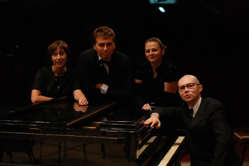 ситар музыкальный инструмент индии. музыка дальних стран. музыка дальних стран. анушка шанкар. италия тарантелла наполетана.