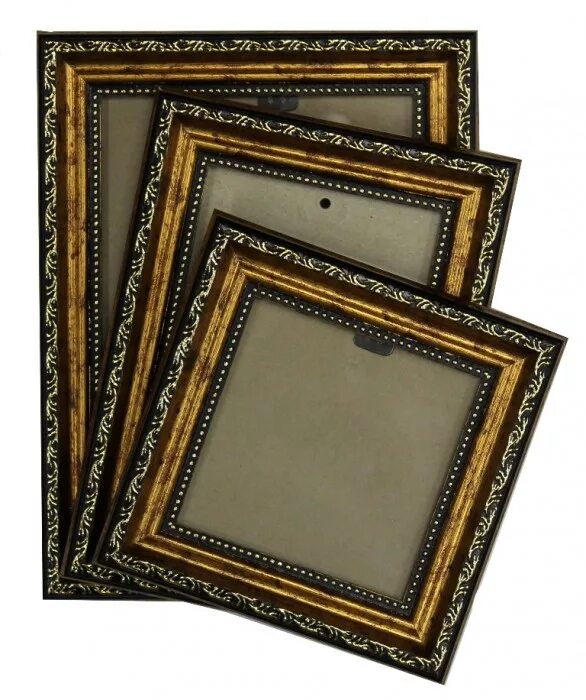 много багетных рам. багетная рамка со стеклом. витрина для коллекции из багета. багетная рама со стеклом. багетные рамки 22х28.