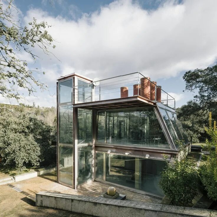 T me glass house. Hidden Pavilion, Испания.. Стеклянный домик. Прозрачный дом. Дом из стекла.