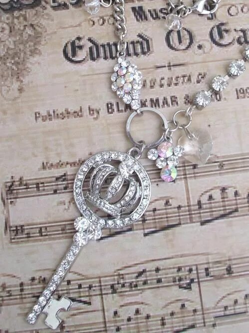 She the keys