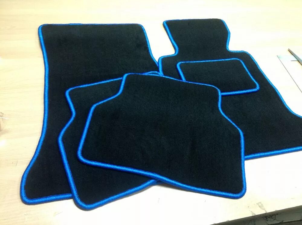ворсовые коврики в автомобиль на заказ. коврики велюр m5 competition. велюровые коврики audi a3. ворсовые коврики в автомобиль на заказ. ворсовые коврики в автомобиль на заказ.
