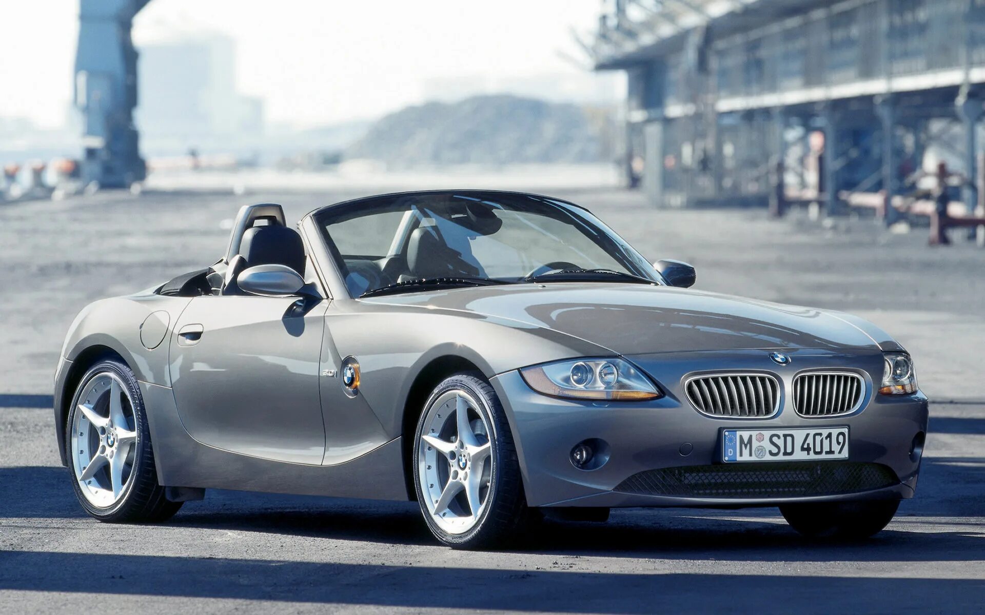 Bmw z4 1. Бмв z4 2002. Bmw z4 e85. Bmw z4 2002. Бмв z4 родстер 2020.