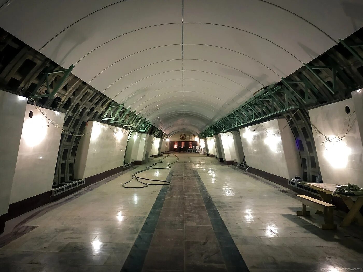 Работа метро шушары. Станция метро шушары. станция метро шушары спб. петербургский метрополитен станция шушары. метро проспект славы дунайская и шушары поезд.