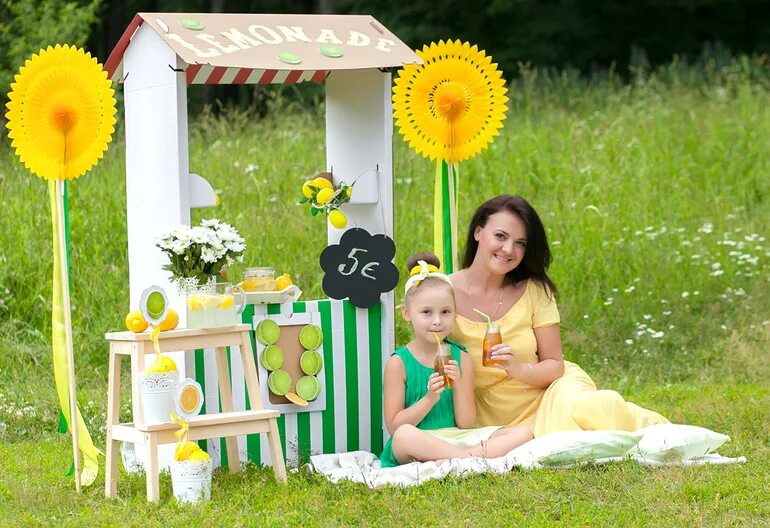 Фотозоны на улице. Фотозоны на природе. Фотозона на даче. Свадебные качели. Фотозона на даче.