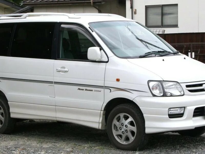 Тойота Town Ace Noah. Toyota Town Lite Ace Noah. Toyota Noah Lite Ace Road Tourer. Тойота Таун Эйс Ноах.