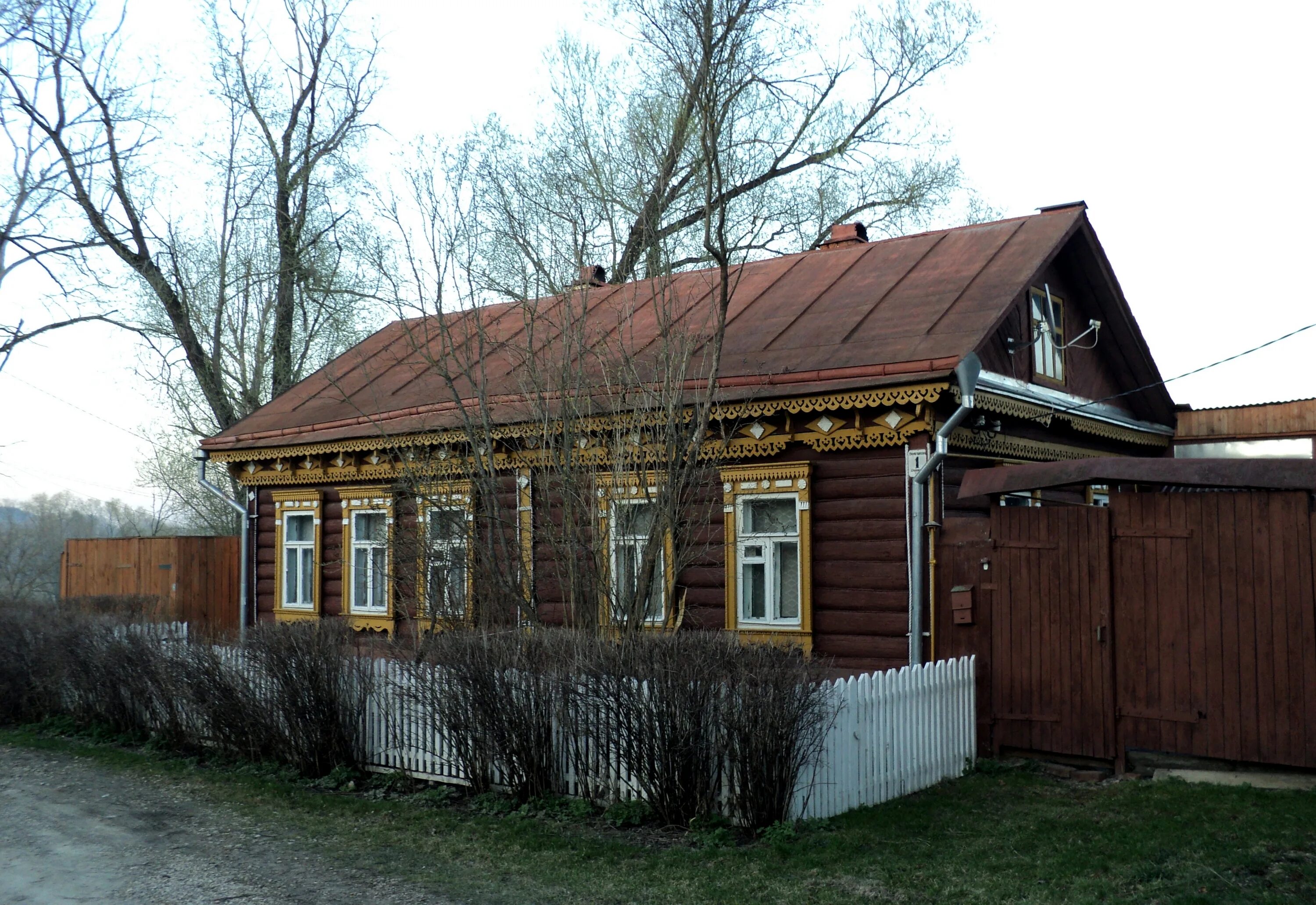 Дом Виноградова в Тарусе. Ул. Некрасова в Тарусе. Город Таруса улица Некрасова. Город Таруса улица Пролетарская 22.