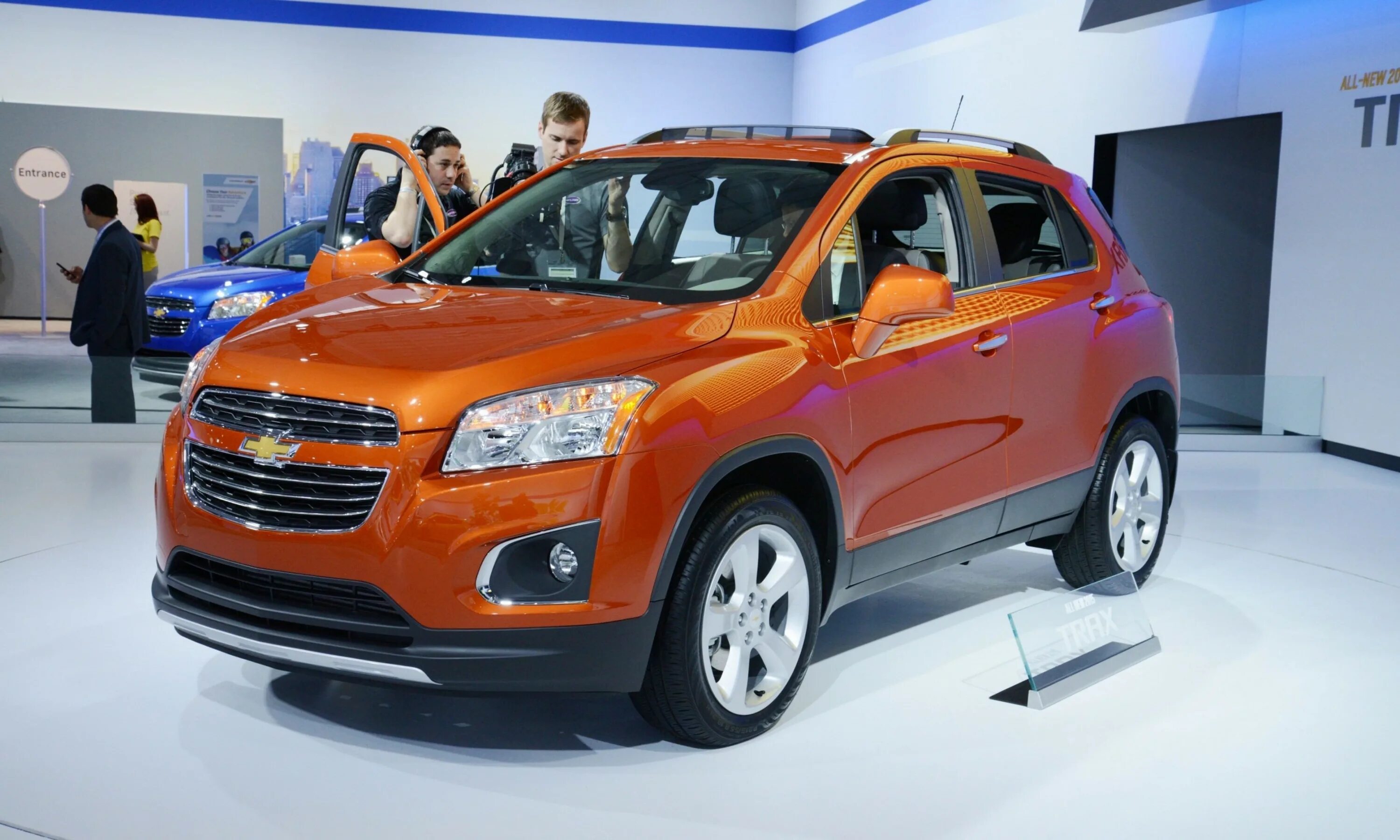 Шевроле трекер 2015. Шевроле трекер 2023. Chevrolet Trax 2015. Chevrolet Trax 2014. Новое авто кроссовер