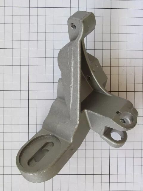 кронштейны для коробок. ). кронштейн кпп под кулису логан артикул. кронштейн кпп mitsubishi lancer ix. держатель кпп.