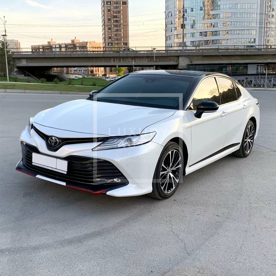 Камри 70 видео. Toyota camry xv70. toyota camry 70. камри 70 кузов. тойота камри 70 белая.