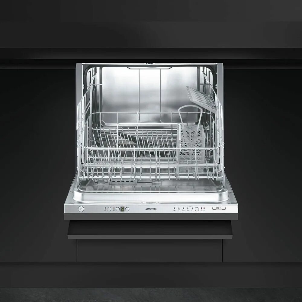 Лучшие посудомоечные машины отзывы покупателей. Посудомоечная машина Smeg stc75. Smeg STC 75. Встраиваемая компактная посудомоечная машина Smeg stc75. Smeg посудомоечная машина 60 см встраиваемая.