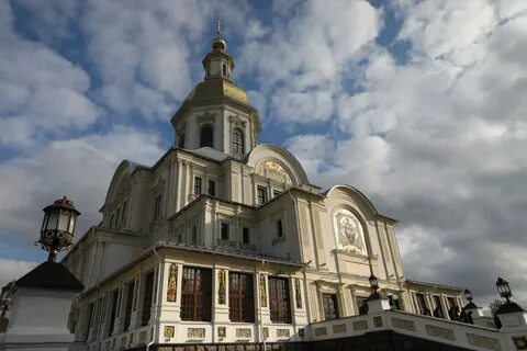 Храм был освящен