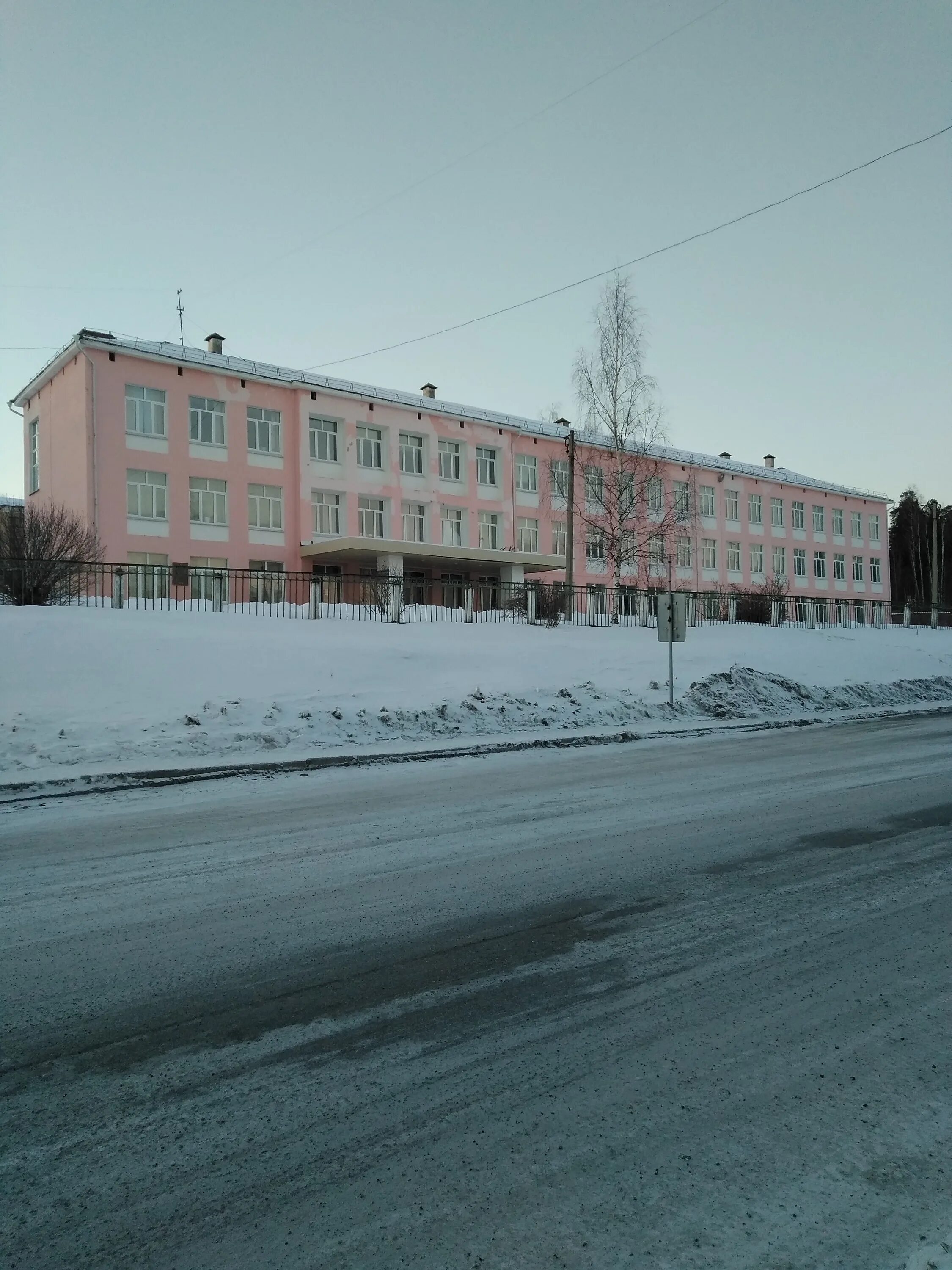 Школы города лесной свердловской области. Школа 67 Лесной Свердловская область. Школа 67 город Лесной. Школа 73 Лесной Свердловская область. Школа 71 Лесной Свердловская область.