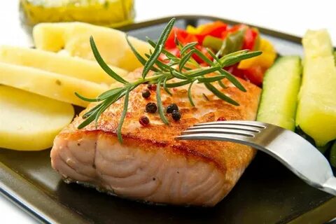 Форель с картошкой и овощами
