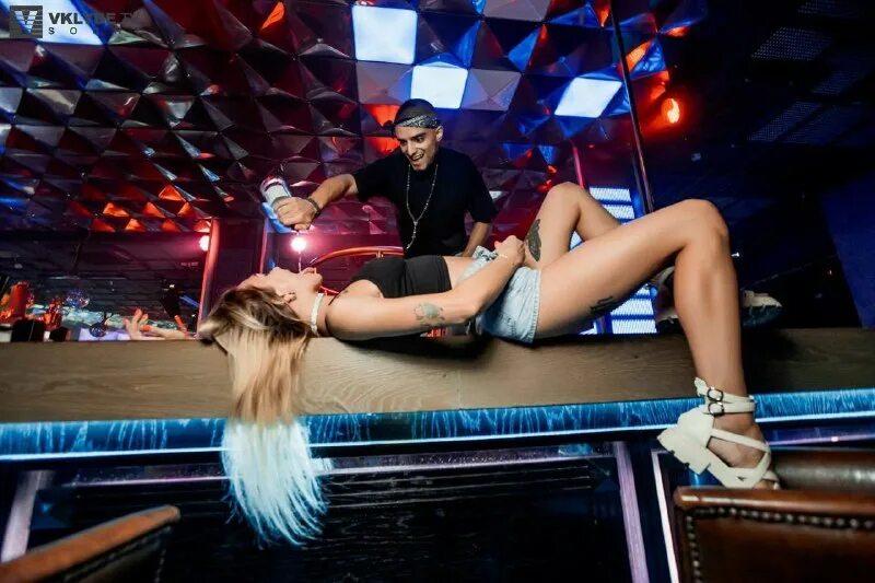 ночной клуб «mandarin club» (мандарин клаб). мандарин сочи ночной клуб. бестужев сочи клуб. мандарин северодвинск фитнес. мандарин сочи ночной клуб.