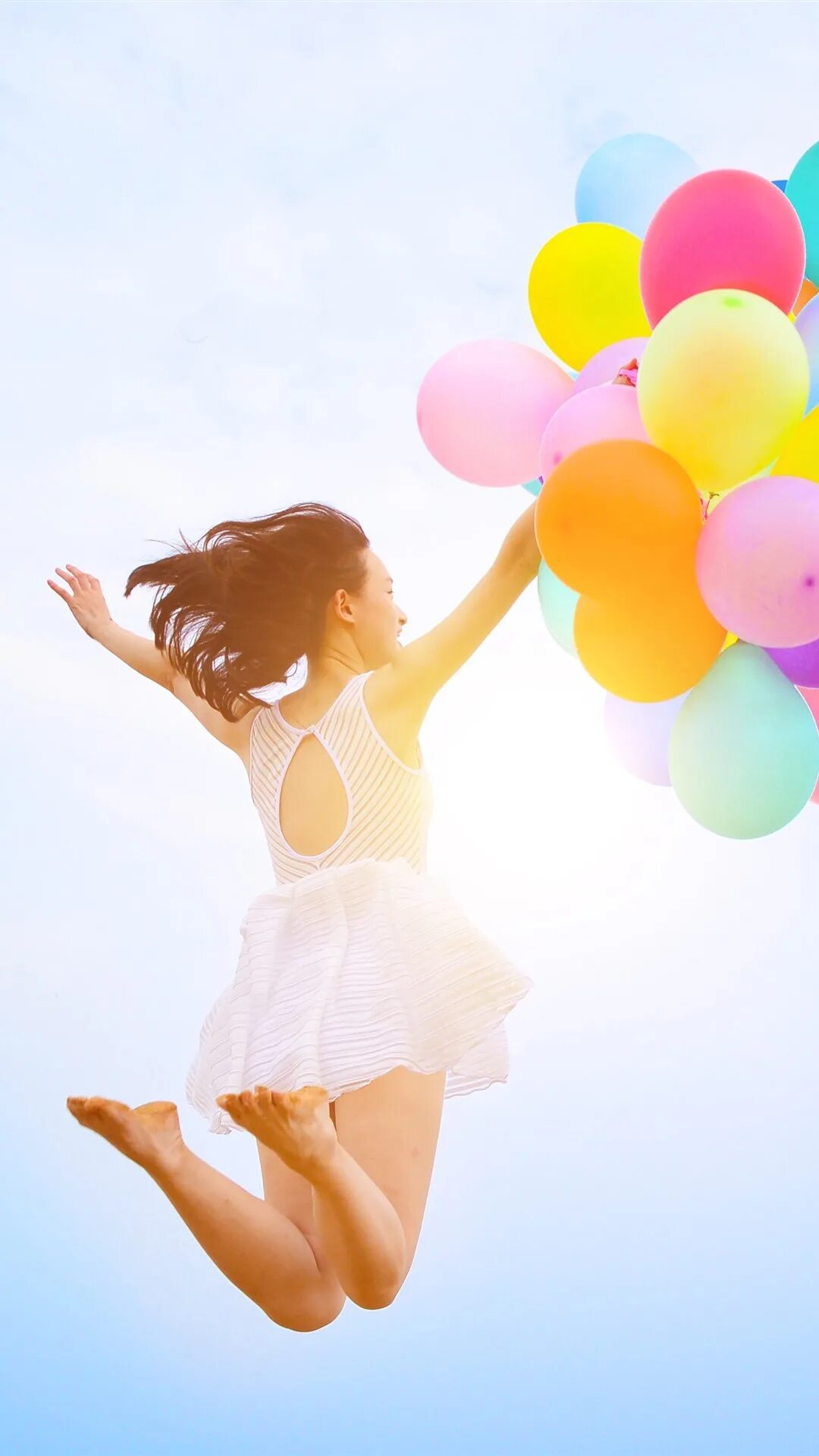 Танец с воздушными шарами. Фотосессия с воздушными шарами. Девушка с шариками. Девушка с воздушными шарами. Девочка с воздушным шариком.