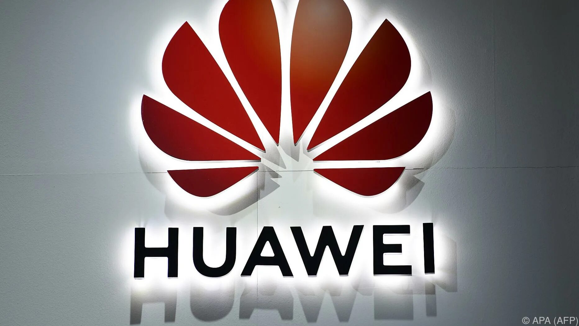 Логотип huawei. Huawei. хуавей логотип. huawei слоган. huawei картинки.
