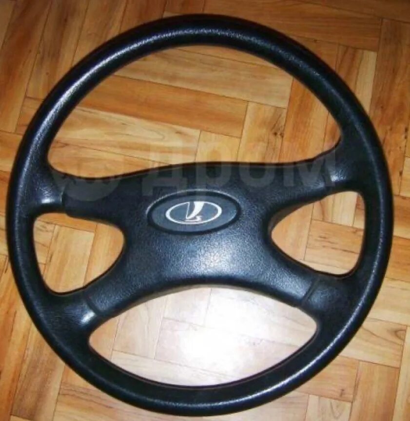 Руль у лады 2106. Какой руль ваз. Какой руль ваз. Руль ваз классика. Какой руль ваз.