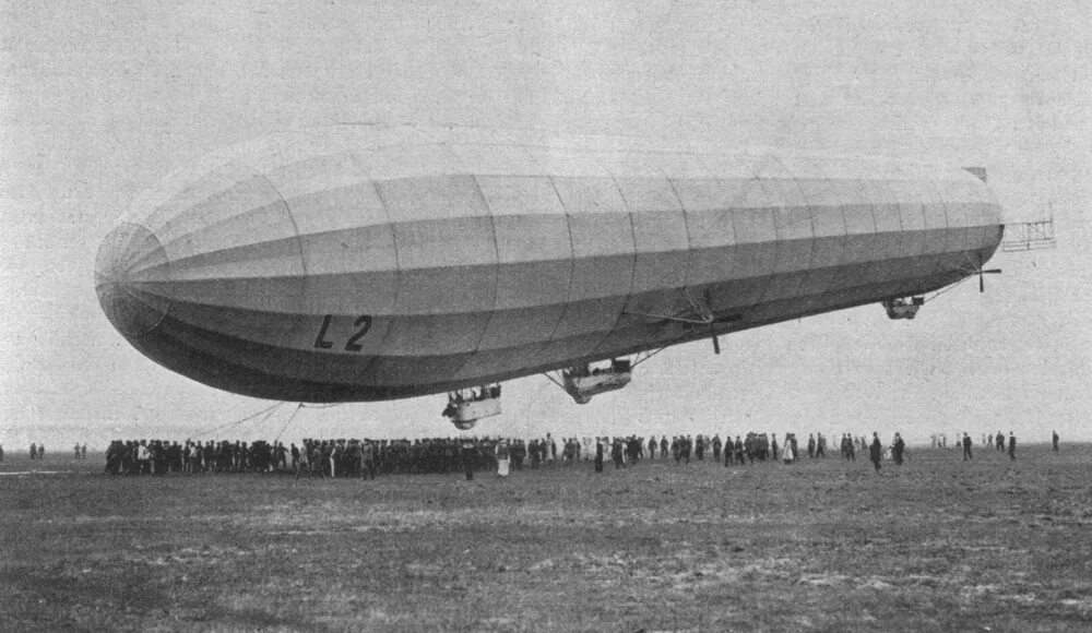 Цеппелин дирижабль 1 мировой. Дирижабль lz гинденбург. Дирижабль lz 127. Дирижабль lz 1. Дирижабль цеппелин lz1.