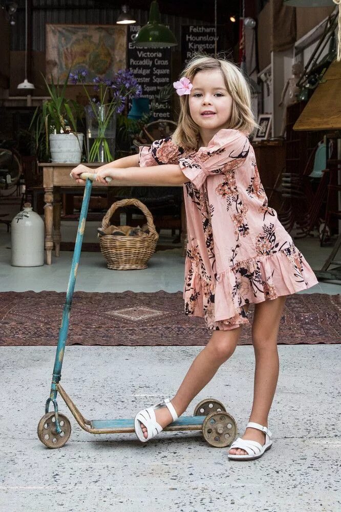 Little less одежда