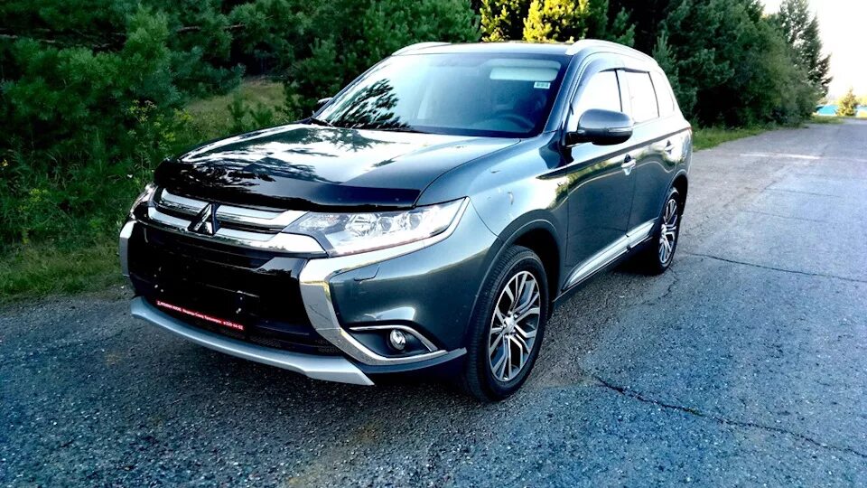 Аутлендер 3 видео. Митсубиси Аутлендер 3. Mitsubishi Outlander 3.0. Митсубиси Outlander 3. Для аутлендера 3.