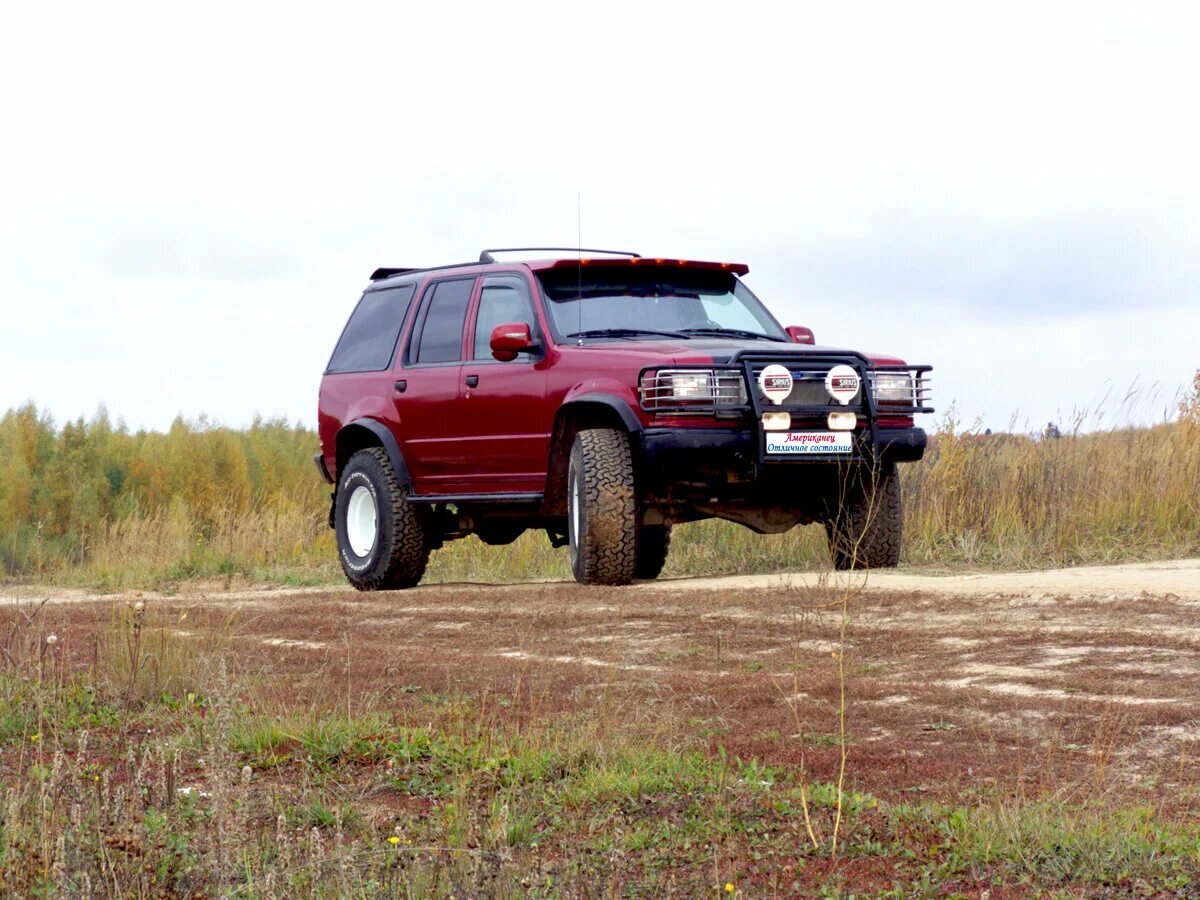 Эксплорер 1 поколения. Ford Explorer 1. Форд эксплорер 1991. Форд эксплорер 1 поколения. Ford Explorer 1992.