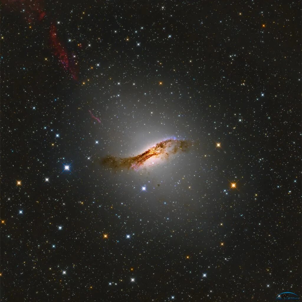 20 апреля космос. Галактика NGC 5128. Линзовидная Галактика NGC-2787. Линзовидная Галактика NGC 5078. Фотографии космоса реальные.