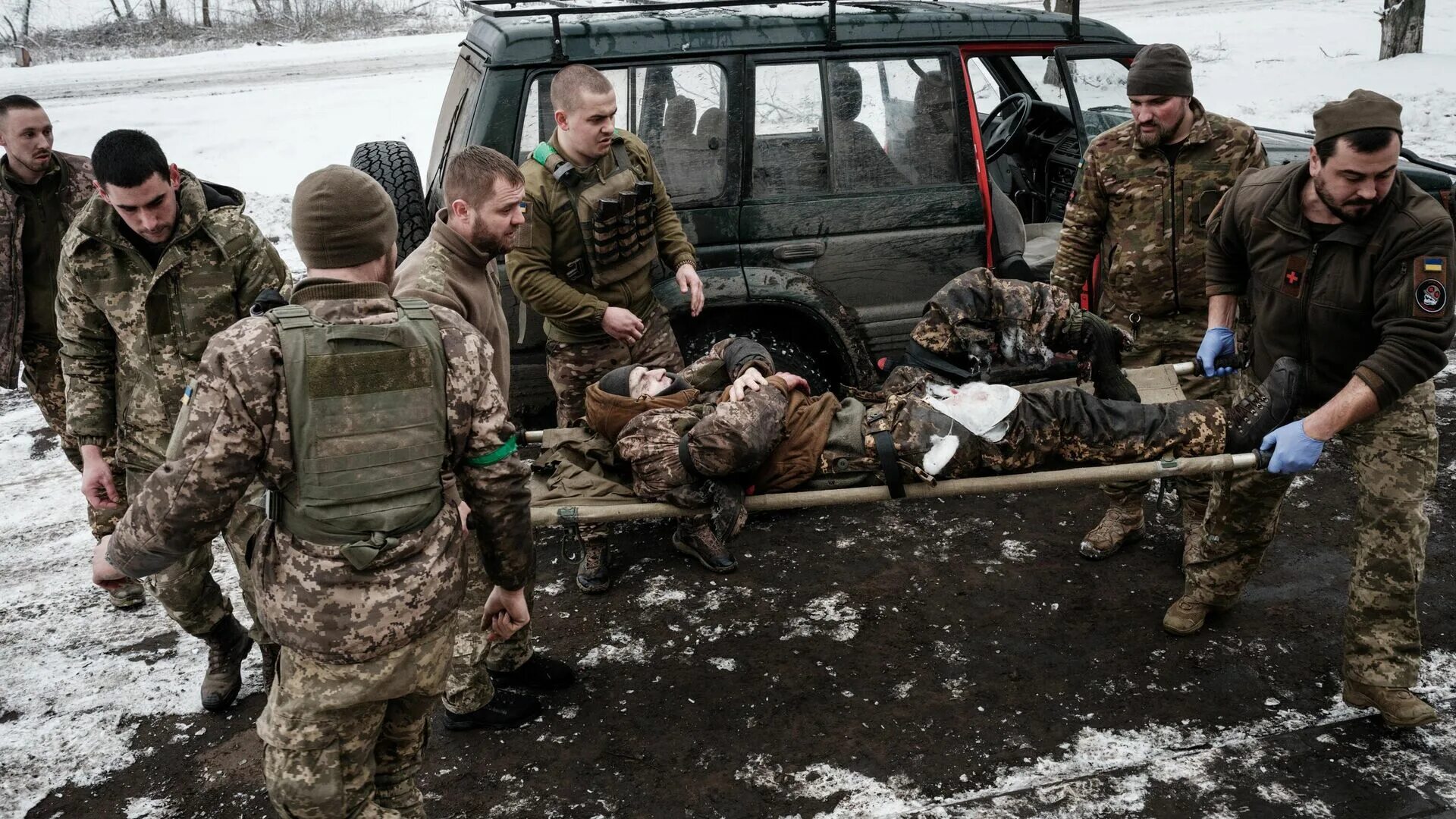 Нато готовит нападение. Украинские военные. Украинцы военные. Военные машины ВСУ.