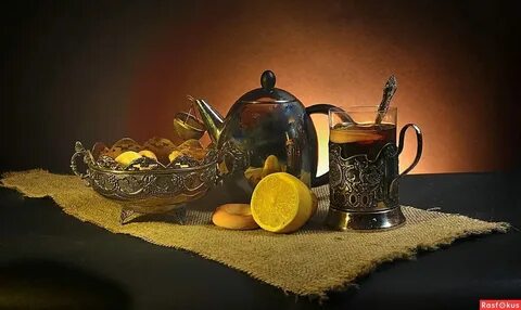Тарелка чай чайник стакан