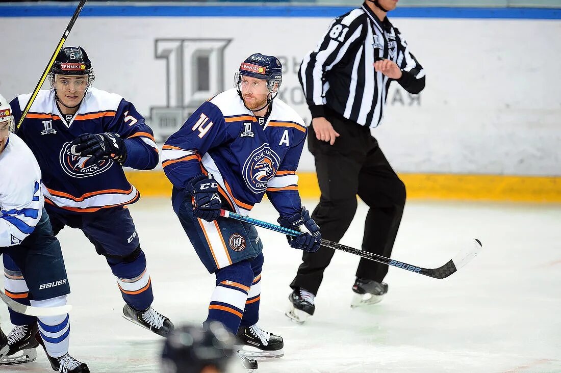 вхл южный урал. уральский сокол. вхл ермак буран. ценг тоу хоккейный клуб артур. южный урал.